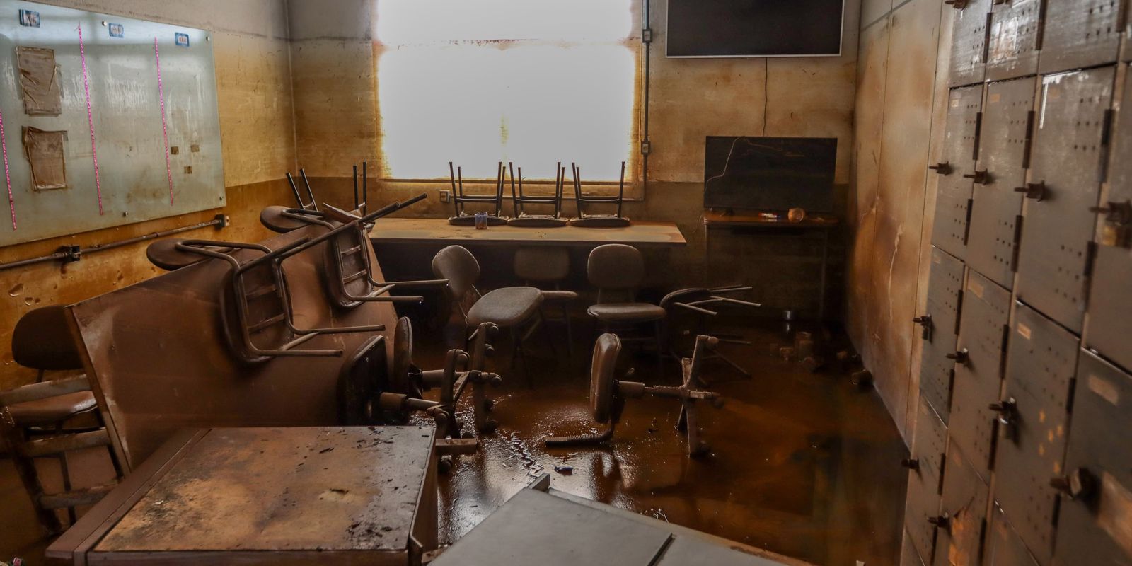 comunidades-ajudam-a-reconstruir-escolas-resilientes-a-crise-climatica