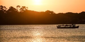 ilha-de-mosqueiro,-ha-70-km-de-belem,-ira-receber-hospedes-na-cop30