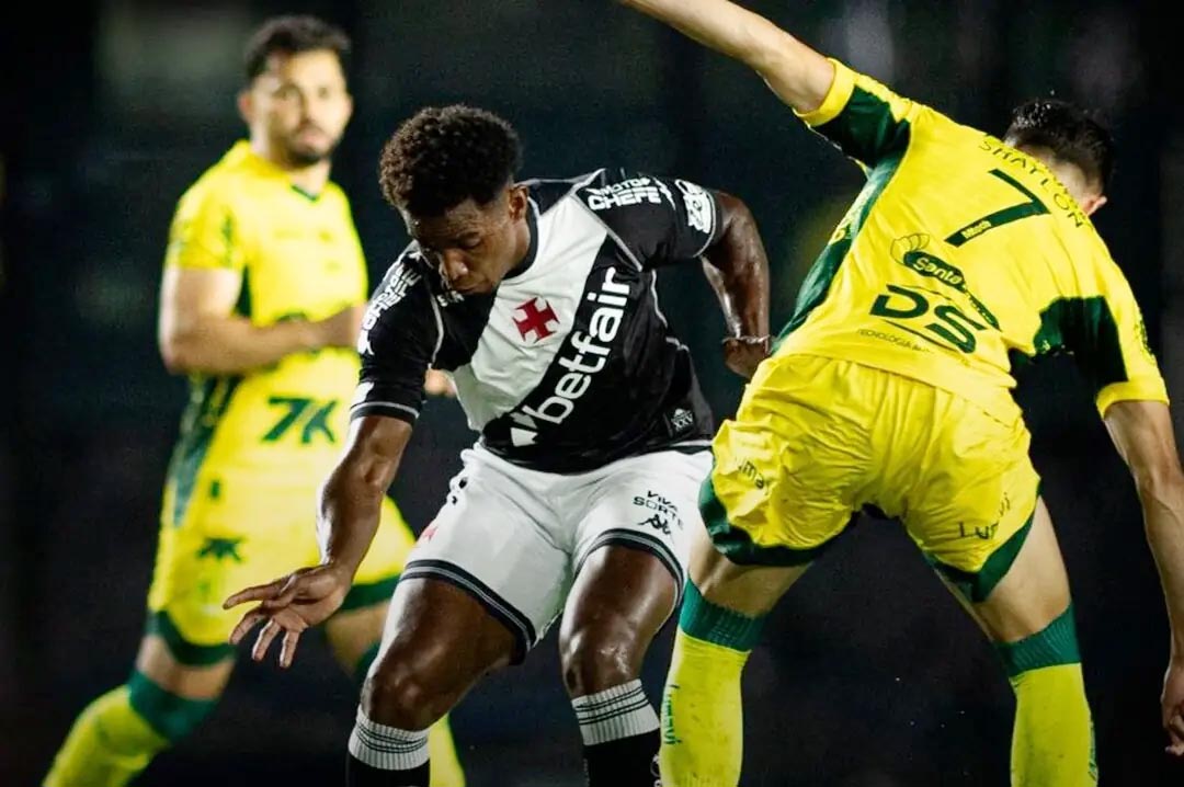 mirassol-vence-o-vasco-em-sao-januario-e-garante-vaga-historica-na-libertadores