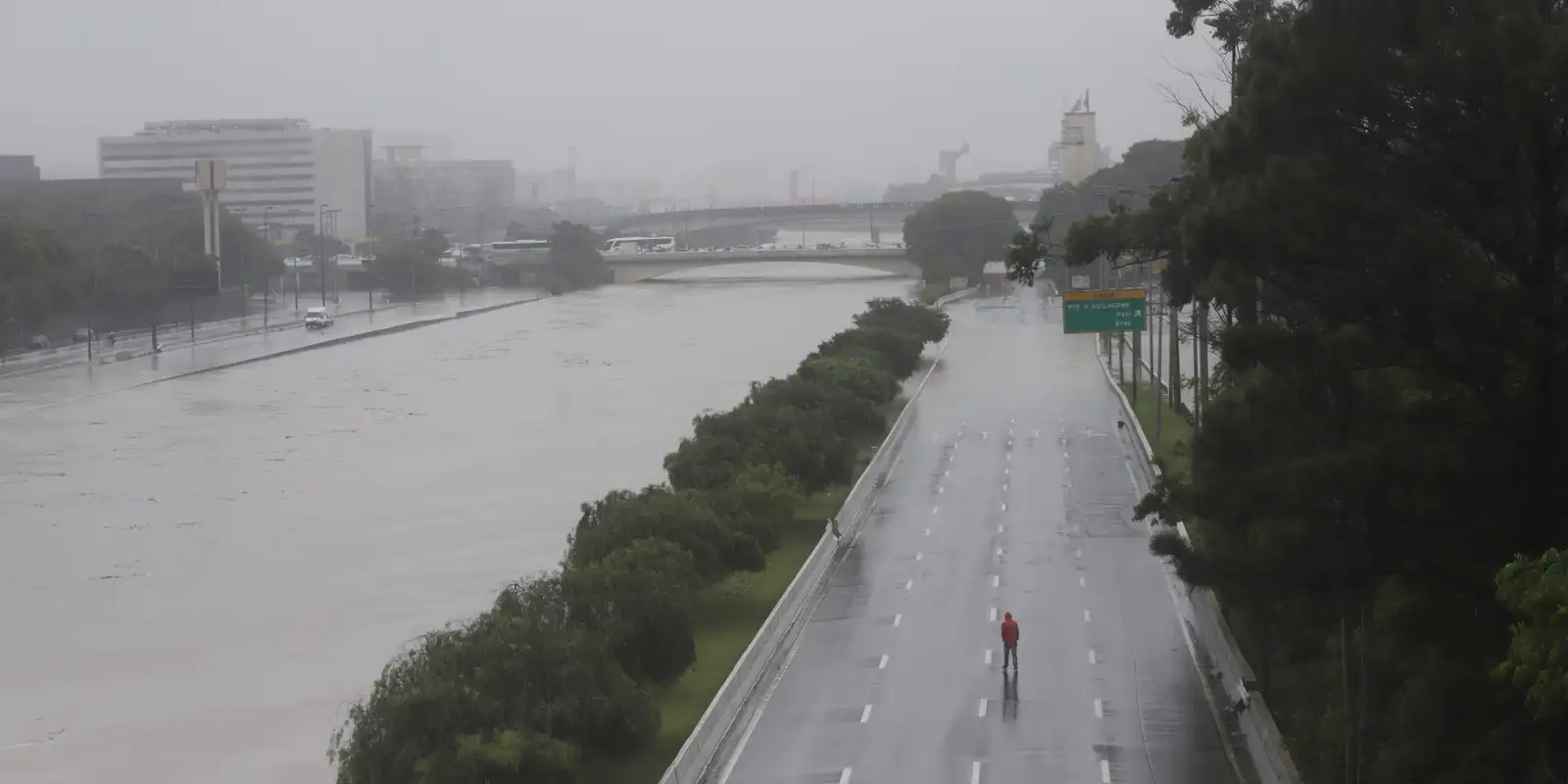 defesa-civil-de-sp-alerta-para-chuva-intensa-nos-primeiros-dias-do-ano