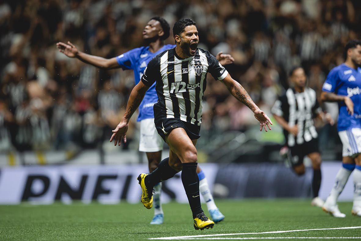 hulk-brilha-e-atletico-mg-vence-o-cruzeiro-de-virada-no-classico-mineiro