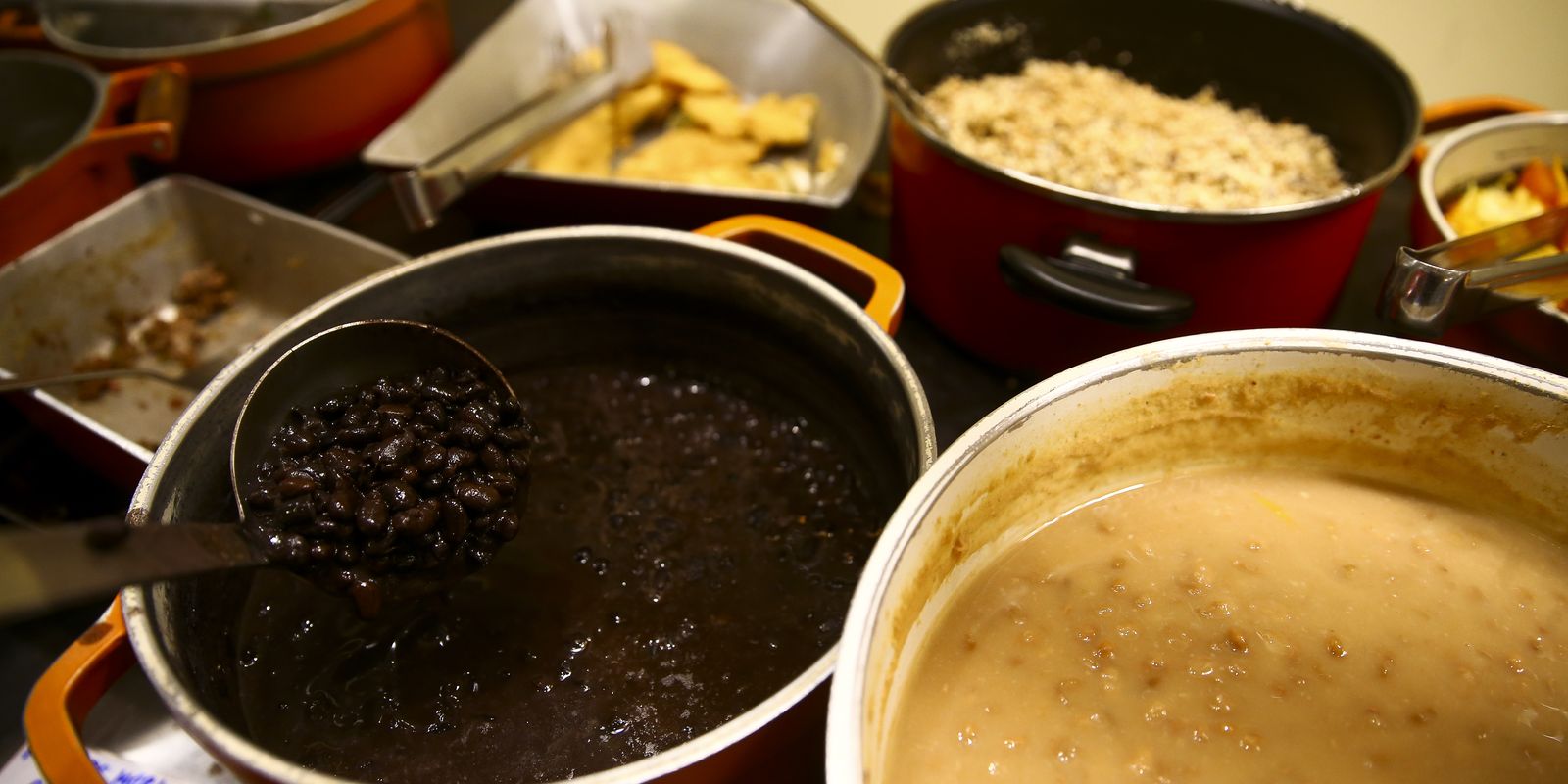 inseguranca-alimentar-atinge-mais-de-60%-das-familias-em-favelas