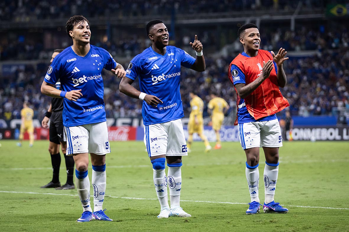 cruzeiro-vence-o-boca-juniors-e-assume-lideranca-do-grupo-d-na-libertadores
