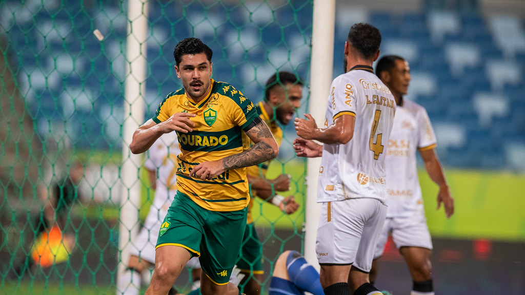 cuiaba-cede-empate-ao-criciuma-no-fim-e-segue-pressionado-no-brasileirao