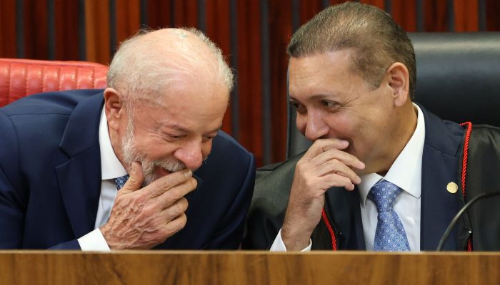 nunes-marques-toma-posse-na-presidencia-do-tse;-mendonca-sera-vice